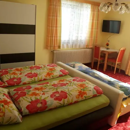 Gastehaus Raab B&B *