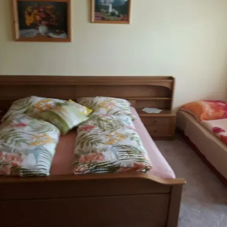 Gastehaus Raab B&B *